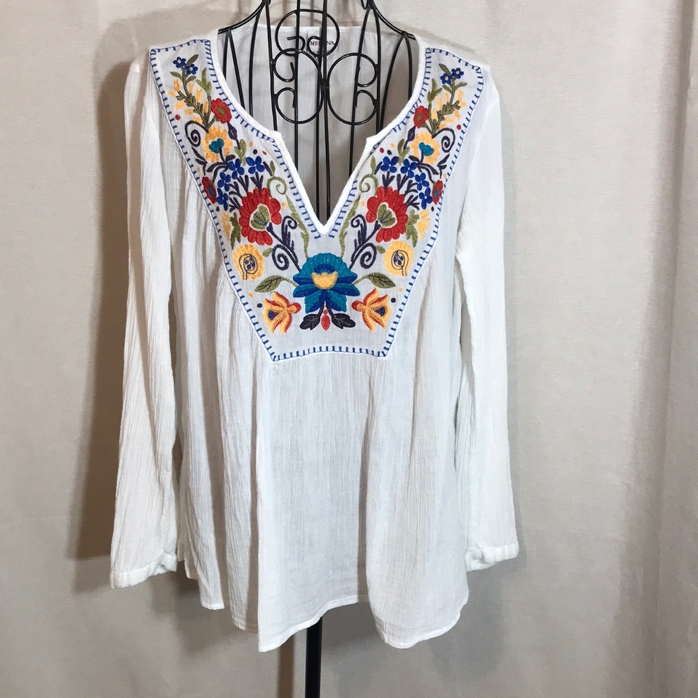 Merona boho style white & floral blouse ~ SP